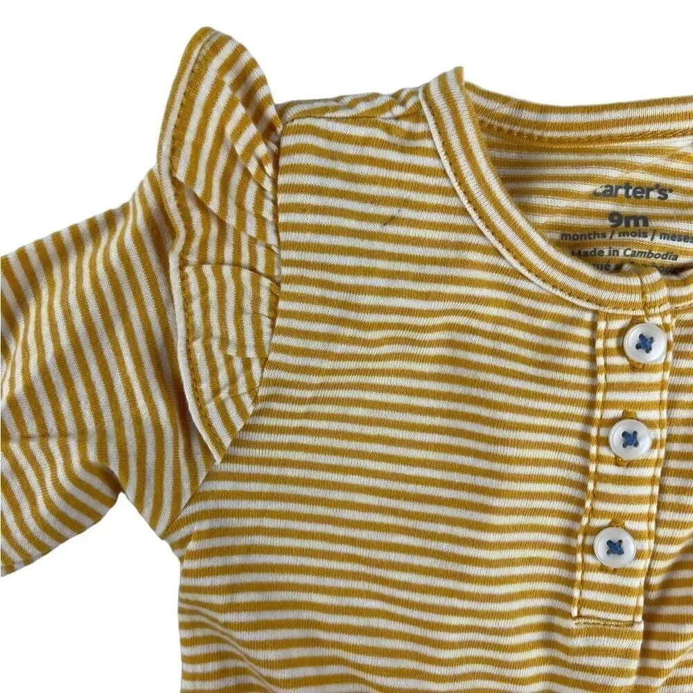 Carter’s baby 4 piece set 2 onesies and 2 leggings z -3 OR‎ 9 months